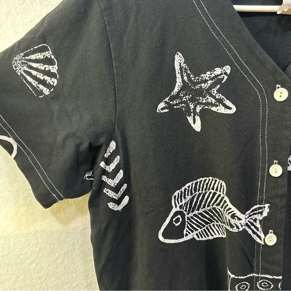 Vintage Fish Print Light Weight Cruise Wear Casual Button Up Top Women’s size L - Picture 3 of 11
